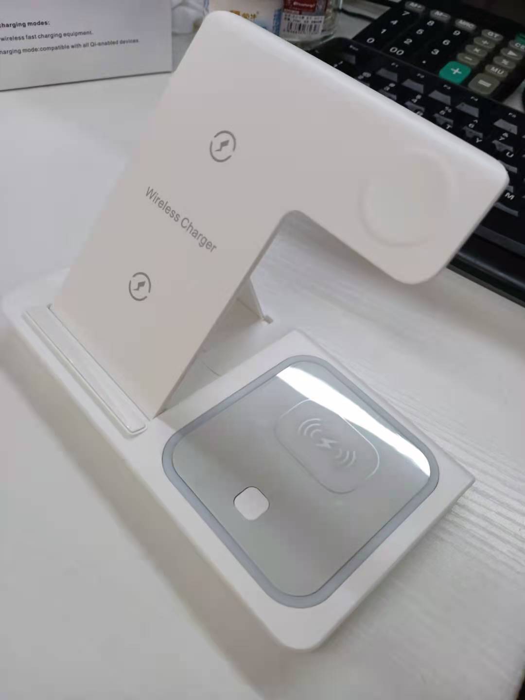 bellecel's 3 in 1 wireless foldable charger (15w fast charge)