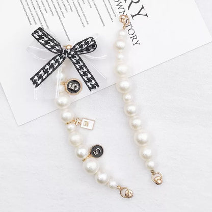 BelleCel's Pearl Phone Chain Lanyard