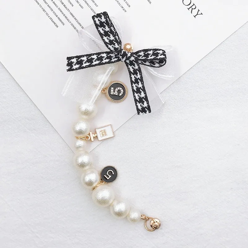 bellecel's pearl phone chain lanyard